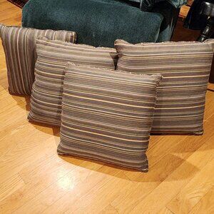 Bassett Set Of Four Colorful Striped Couch/Chair Accent Pillows